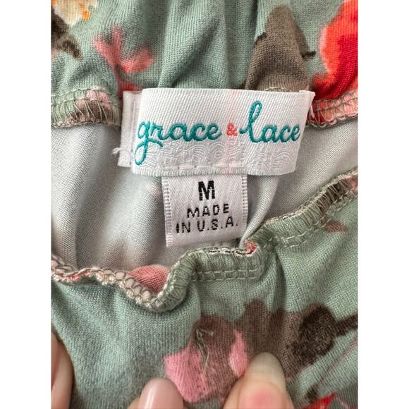 Grace & Lace Women's Blue Pink Cute Girly Wide Leg Shorts Size Medium - Picture 5 of 5